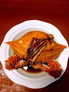 Scrambleding crabs