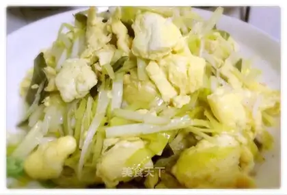 Garlic fried eggs