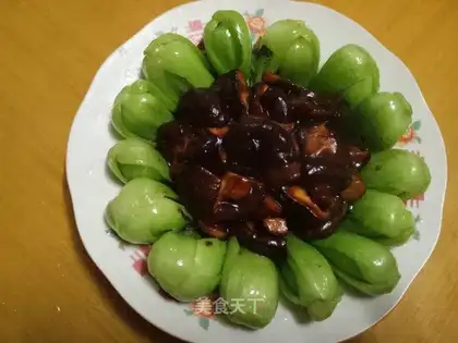 Mushroom greens