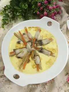 A bowl of fresh fish