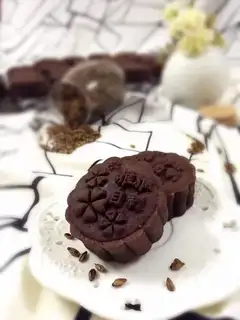 Chocolate moon cake