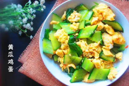 cucumber fried eggs