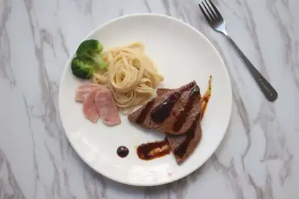 White ham pasta