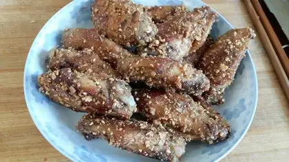 Garlic chicken wings