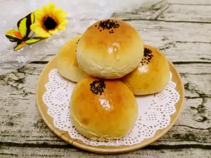 Red bean bread