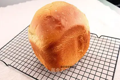 Cream sugar toast