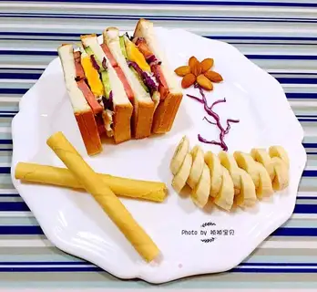 Breakfast with toast