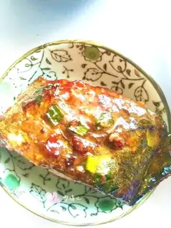 Red-burned mackerel