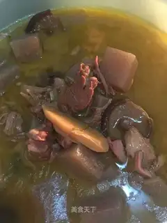 The mushroom magic duck