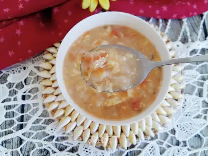 Tomato omelet soup