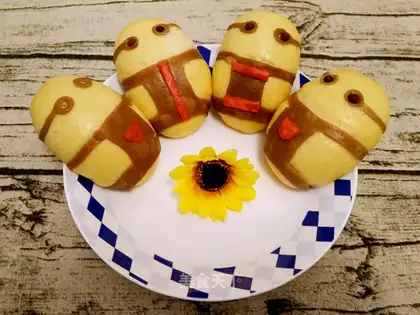 Little yellow man's sweet potatoes