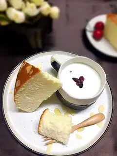 No sour almond cake