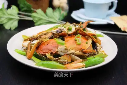 Crab with pepper