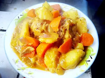 Curry potato chicken