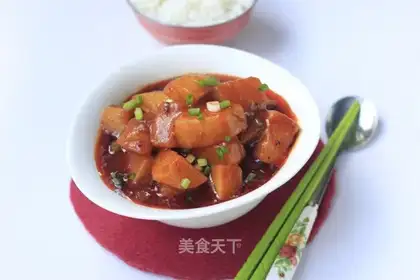 Spicy potatoes from the red fruit family