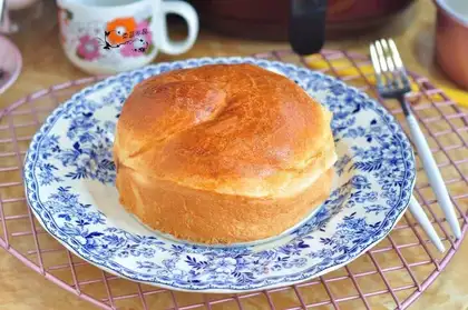 Apple cinnamon bread