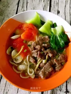 Tomato mushroom noodles