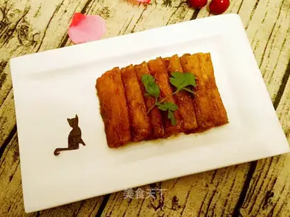 Red-fried fish
