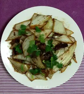 Soy sauce and cabbage
