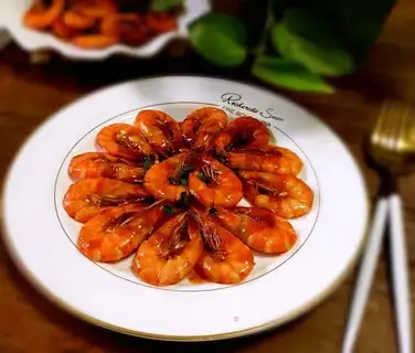 Red burning shrimp