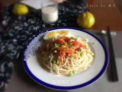 Tomato stew noodles