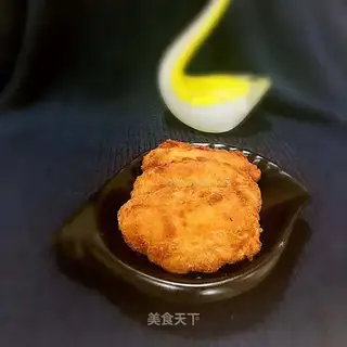 Garlic fried chicken wings