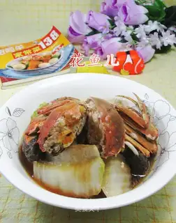 Crabs on the gate