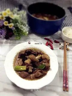 Duck with sauce
