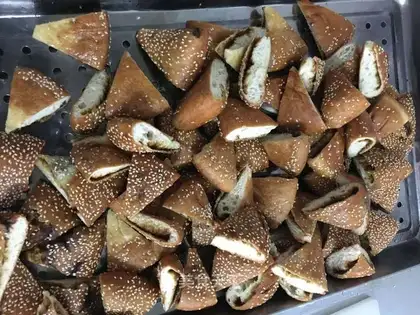 Gold pie
