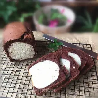 Black brick toast