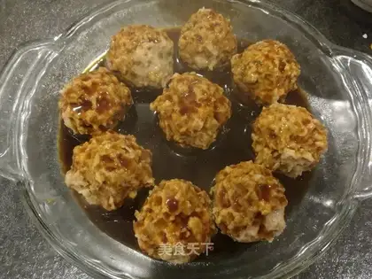The salmon round
