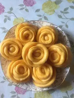 Pumpkin roses