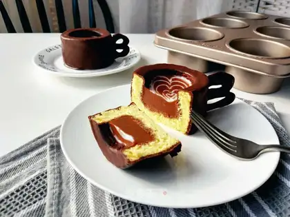 Chocolate mousse cake
