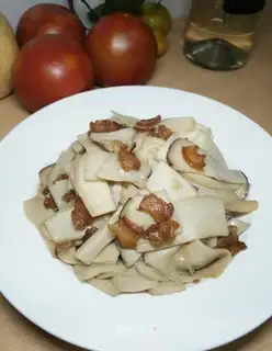 Chicken chicken mushrooms