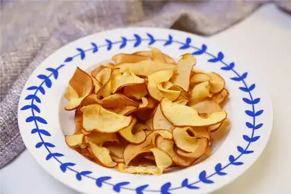 Baked apple chips