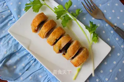 Chicken rolls