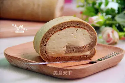 Coffee cream cake roll