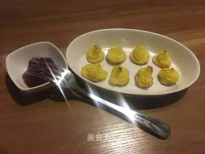 Roast potatoes