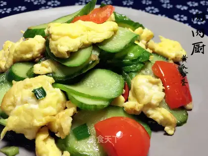 cucumber pepper fried eggs