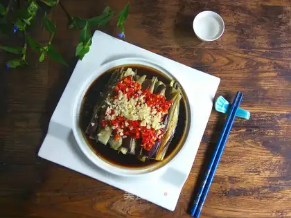 Pepper chopping and eggplant