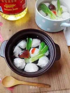 Clear the soup round