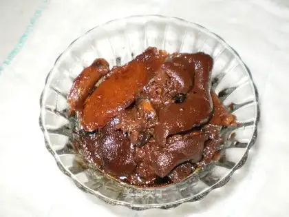 Sweet pork knuckle