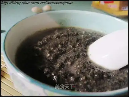 Walnut kernel and sesame paste