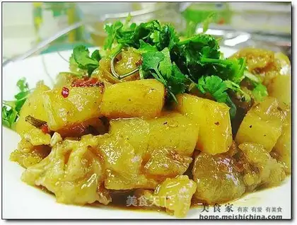 Roasted beef tendon with radish