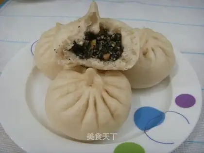Sesame buns that will change color