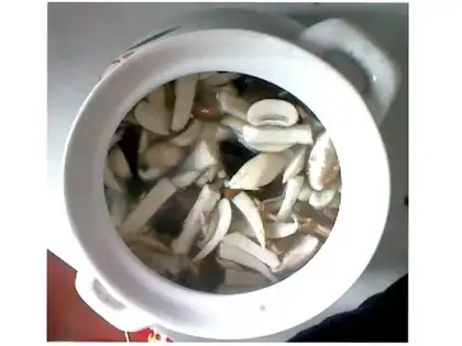 Yipin Hundred Mushroom Pot