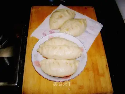 Liuye steamed stuffed bun