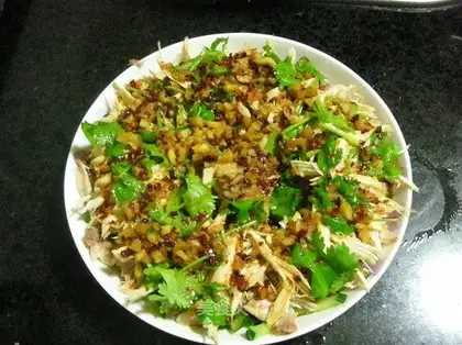 Spicy Shredded Chicken VS Fresh Chicken Soup