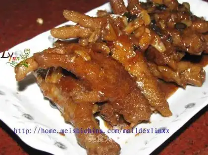 Tiger skin chicken feet
