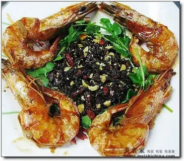 Braised prawns with Longjing tea